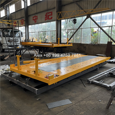 Steel 4 Ton Roll Back Flatbed Wrecker Platform Length 5.6m High Strength
