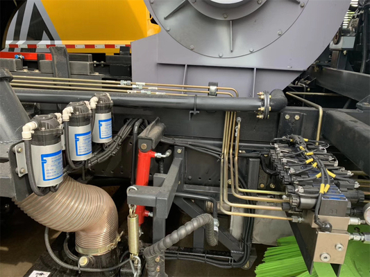 10 Cbm Dongfeng 120hp Eu 5 Engine Street Clean Truck For High Pressure Road Jetter