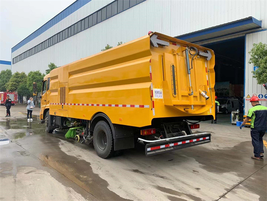 High Pressure Road Sweeper Truck With 9000 Liters Water Tank CCC Certified
