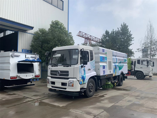 Efficient Multi Functional Road Sweeper Vehicle Combining Sweeping And Washing