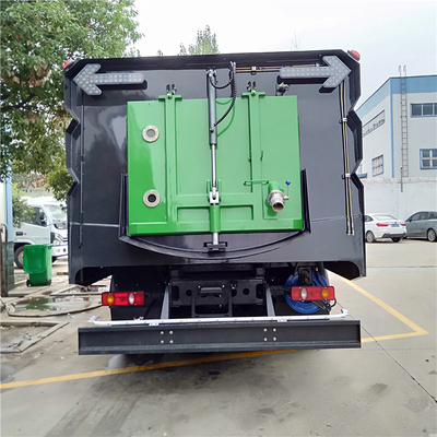 Diesel Powered Commercial Sweeper Truck For Urban Air Improvement