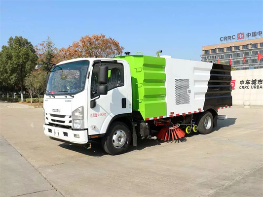 Japanese 4x2 Isuzu KV100 115hp Eu 5 Road Sweeping Truck Diesel Powered