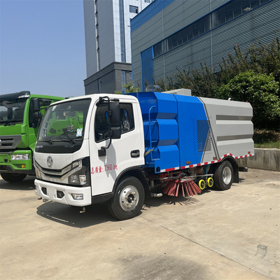 Powerful Truck Mounted Sweeping Machine For Large Scale Cleaning