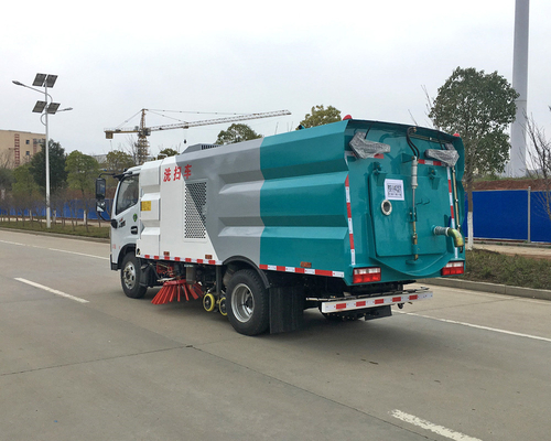 Single Cabin 120hp Road Sweeper Truck With High Pressure Washing For Oil Stain Cleaning