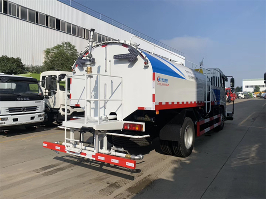 Diesel Power Street Washer Truck With High Pressure Cleaning Technology