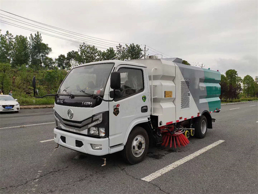 Max Speed 100 Km/H Eu 3 Street Sweeper Truck For Oil Stain Cleaning