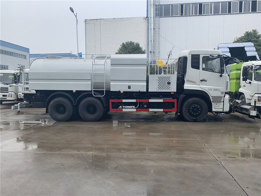Heavy Duty Road Washing Truck With 20M3 Tank Volume And 25000KG GVW