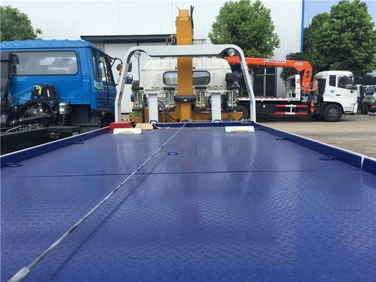 4 Tons Dongfeng Euro 3 Slide Bed Recovery Truck With Telescopic Crane