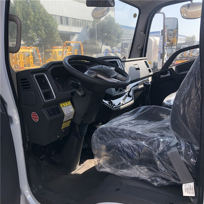 Custom 5 Tons Hyundai Flatbed Rollback Tow Truck With 5.6m Bed Length