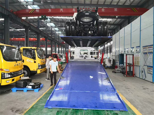 Dongfeng Double Deck Carrier Tilt And Slide Recovery Trucks 4x2 Euro 3