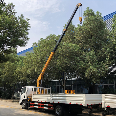 Isuzu ELF XCMG Straight Arm 5 Ton Truck Mounted Crane For Municipal Construction