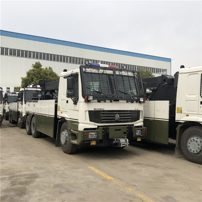 6x6 30 Ton Rotator Wrecker Underlift Recovery Truck  Safe Operation