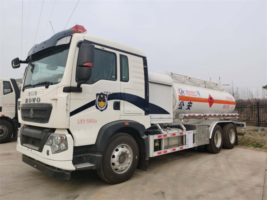 Sinotruck Howo 20000 Liters Air Jet Aviation Refueling Trucks For Remote Areas