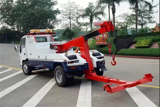 6 Tons Euro 5 Isuzu Tow Trucks Wheel Lift Light Duty Wrecker