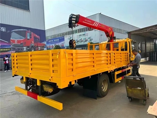 ISUZU NPR KV100 115hp Engine 2 Ton Crane Truck / Truck Mounted Hydraulic Crane