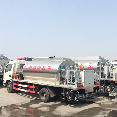 Dongfeng 6000 Liters Bitumen Spraying Truck For Highways Construction