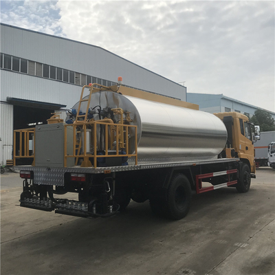 Sinotruck Howo 10 Cbm 12 Cbm Truck Mounted Bitumen Sprayer With Dongfeng Chassis