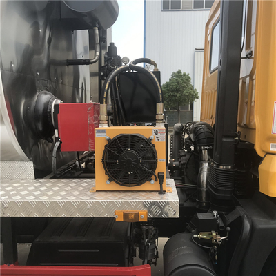 Sinotruck Howo 10 Cbm 12 Cbm Truck Mounted Bitumen Sprayer With Dongfeng Chassis
