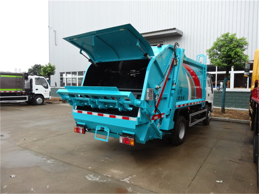 4x2 Japanese ISUZU 600P Garbage Compactor Truck With 5 Cbm Volume