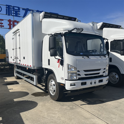 8 TONS ISUZU 700P 190hp diesel engine TRUCK REFRIGERATOR REFRIGERATED VEHICLE