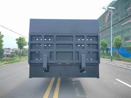 6 Wheels Sinotruck Howo Wrrcker Bed Winch Support Excavator Loading Road Rescue Truck