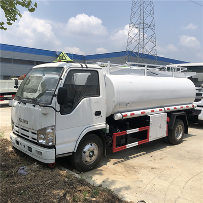 ISUZU 100P DIESEL ENGINE 98HP 4000 LITERS FUEL DISPENSING TRUCK