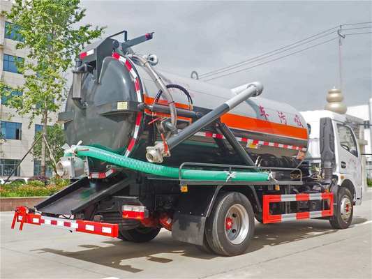 4x2 Chinese Dongfeng 6000 Liters Sewage Suction Truck