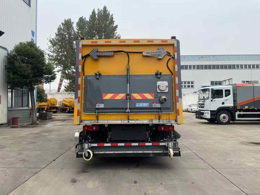 Sweeper Truck With Advanced High-Pressure Water Flushing And Suction Functions For Versatile Cleaning And Maintenance