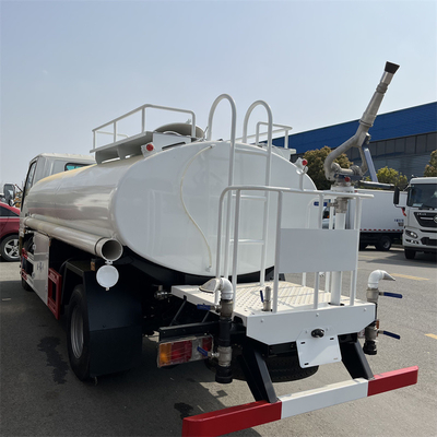 4X2 600P 120HP DIESEL ISUZU 5000 LITERS WATER TANK TRUCK CARBON STEEL TANK