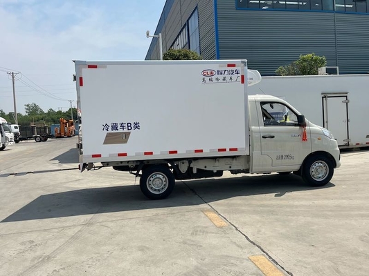 Gasoline Fuel FOTON Mini Refrigerated Truck 1 Ton For Food Transportation