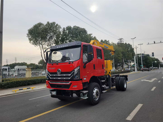 Chinese Dongfeng Brand Double Cabin 4WD 4X4 Truck Mounted Crane With XCMG 5 Tons Crane For military use