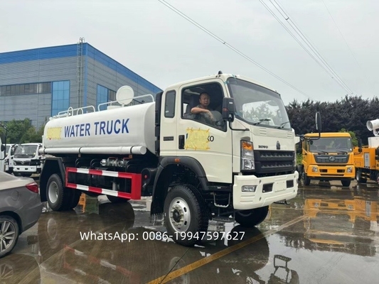 SINOTRUK HOWO 10 TONS water tank water cannon truck with water pump