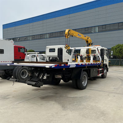 Howo Euro 3 Flatbed Wrecker Truck 4 Tons Flatbed Tilt Truck 116hp Rated Power