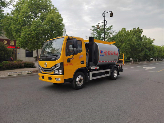Dongfeng 4000 Liters Bitumen Asphalt Spray Truck With YC4FA120-30 Engine