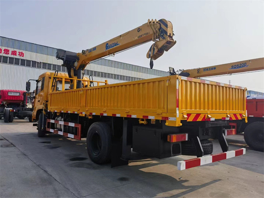 Dongfeng 190hp Engine Truck Mounted Crane 8 Ton Crane Truck For Transportation